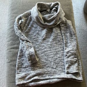 Merona size M cowlneck sweater